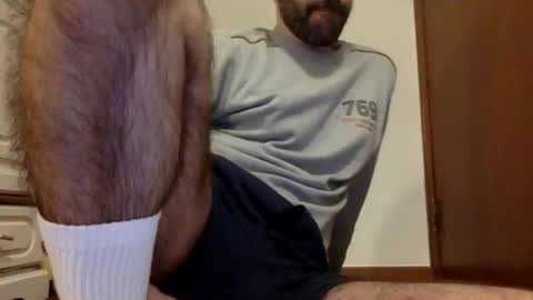 Snapshot of babyhardy chatting on 02-17-25, 11:09 Tom A. online show from 02-17-25, 11:09