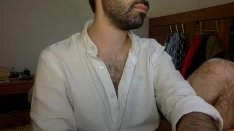 Snapshot of babyhardy chatting on 09-22-25, 04:20 Tom A. online show from 09-22-25, 04:20