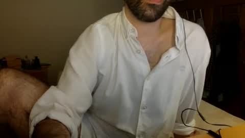 Snapshot of babyhardy chatting on 11-17-25, 01:55 Tom A. online show from 11-17-25, 01:55