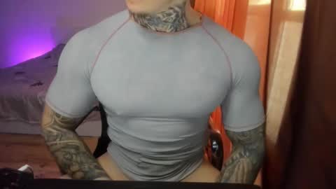 Snapshot of babylewisss chatting on 04-15-26, 02:13 Amil online show from 04-15-26, 02:13