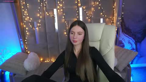 Lady Vi online show from 04-22-26, 12:39