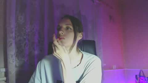 Snapshot of babymuro4ka chatting on 04-29-26, 08:15 Sonya online show from 04-29-26, 08:15