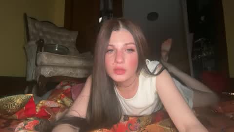 Snapshot of babypinkmermaid chatting on 06-23-26, 07:50 Babypinkmermaid online show from 06-23-26, 07:50