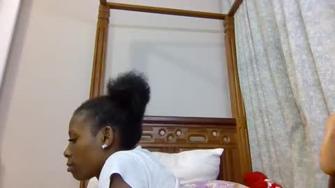 Snapshot of babytylerr chatting on 03-13-26, 06:25 babytylerr online show from 03-13-26, 06:25