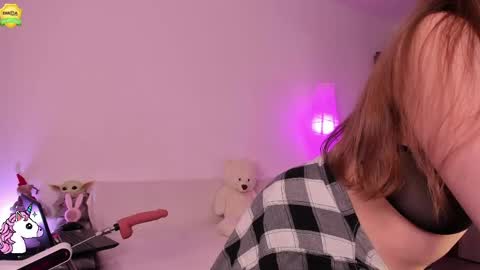 Eva online show from 05-28-26, 06:49