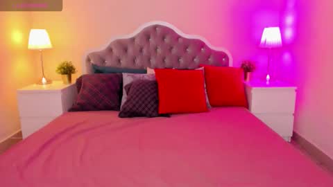 babyyulli online show from 11-14-25, 11:09