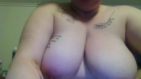 backwoodsbarbie90 online show from 03-17-26, 08:39