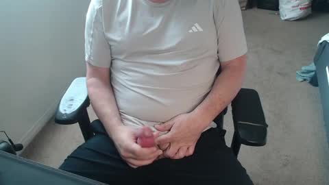 baddaddy77 online show from 04-08-26, 03:01