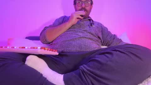Snapshot of baddaddybrasil chatting on 05-22-26, 11:49 Baddaddybrazil online show from 05-22-26, 11:49