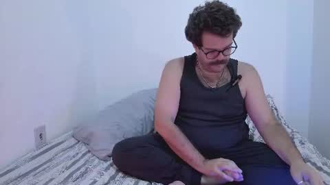 Snapshot of baddaddybrasil chatting on 06-09-26, 10:21 Baddaddybrazil online show from 06-09-26, 10:21