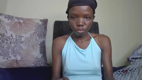 baddie_floxxy online show from 04-11-26, 02:38