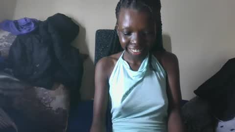 baddie_floxxy online show from 05-19-26, 06:47