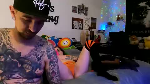 Couple of Bad Rabbits online show from 12-15-24, 04:18