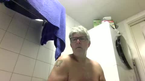 Snapshot of baggelina75 chatting on 06-30-26, 03:40 baggelina75 online show from 06-30-26, 03:40