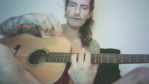 Bailey online show from 05-14-26, 01:34