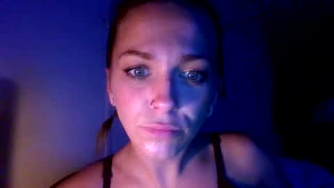 bakedroll333 online show from 08-01-26, 04:45