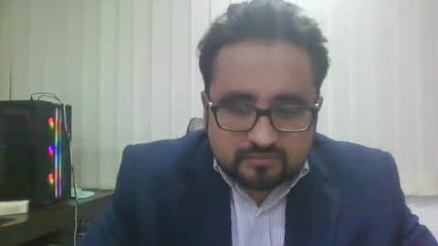 Ballbusting Slave online show from 12-18-24, 05:15