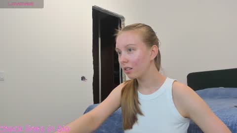 Snapshot of bam_bi chatting on 07-11-26, 07:05 Kira online show from 07-11-26, 07:05