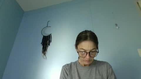 Snapshot of bamacpl80 chatting on 07-06-26, 12:35 bamacpl80 online show from 07-06-26, 12:35