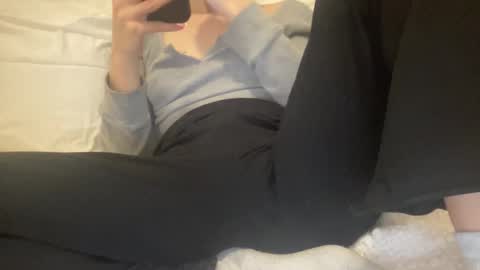 Snapshot of bambidixon chatting on 02-23-26, 11:57 bambidxon online show from 02-23-26, 11:57