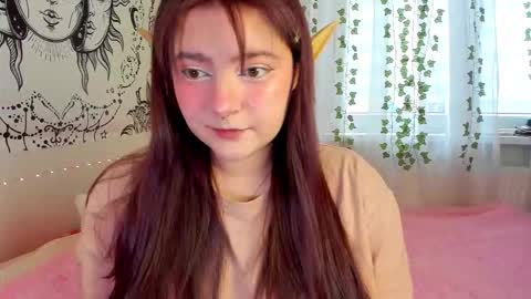 Snapshot of bambimayy chatting on 01-14-26, 08:09 May 3 online show from 01-14-26, 08:09