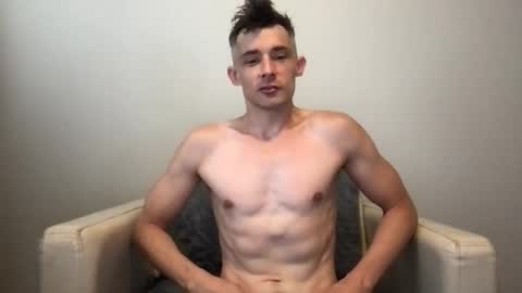 Snapshot of bananacurvesleft chatting on 05-17-26, 12:19 bananacurvesleft online show from 05-17-26, 12:19