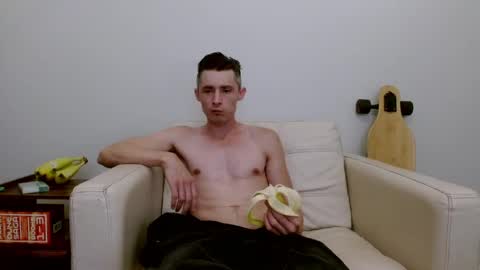 Snapshot of bananacurvesleft chatting on 06-05-26, 05:03 bananacurvesleft online show from 06-05-26, 05:03