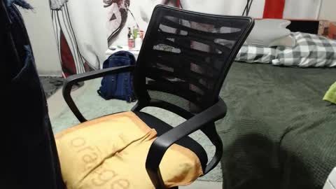 Kengoo4girls online show from 12-22-25, 06:49