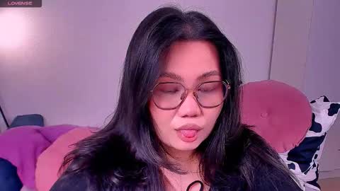 Barbie Kim online show from 03-30-26, 04:24