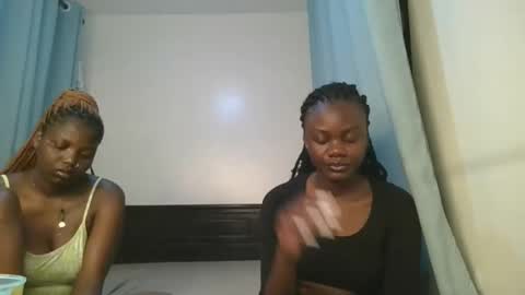 Snapshot of barbie_queen2 chatting on 01-07-26, 10:23 queen online show from 01-07-26, 10:23