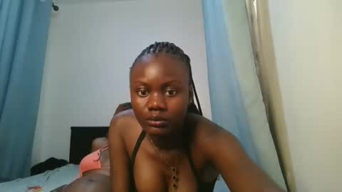 Snapshot of barbie_queen2 chatting on 03-08-26, 02:10 queen online show from 03-08-26, 02:10