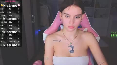 Eva online show from 07-08-26, 09:52