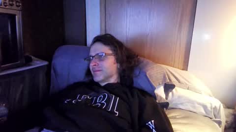 Snapshot of barebearstudio chatting on 03-21-26, 08:19 barebearstudio online show from 03-21-26, 08:19