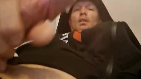Snapshot of barniemay1 chatting on 05-13-26, 05:16 barniemay1 online show from 05-13-26, 05:16
