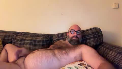 Snapshot of baskec77 chatting on 07-08-26, 10:14 baskec77 online show from 07-08-26, 10:14