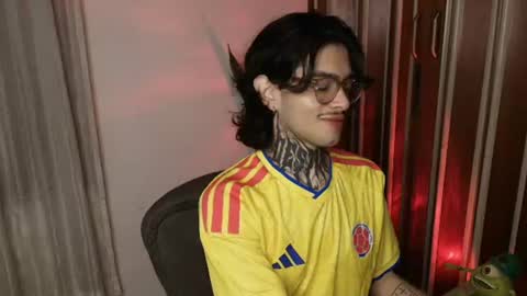 Bastiel online show from 07-15-26, 11:43