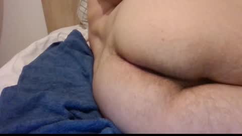 bastien781 online show from 12-22-24, 05:32