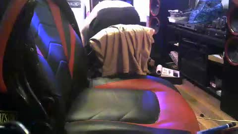 Snapshot of baterboy8687 chatting on 09-10-25, 06:57 baterboy8687 online show from 09-10-25, 06:57