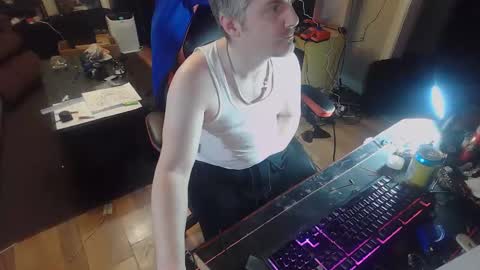 Snapshot of baterboy8687 chatting on 02-22-26, 08:02 baterboy8687 online show from 02-22-26, 08:02