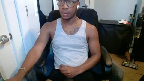 Snapshot of bbc_elrey chatting on 07-24-26, 07:45 Racks online show from 07-24-26, 07:45