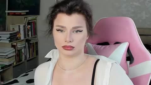 Snapshot of bbj_one chatting on 07-20-26, 05:44 bbj_one online show from 07-20-26, 05:44