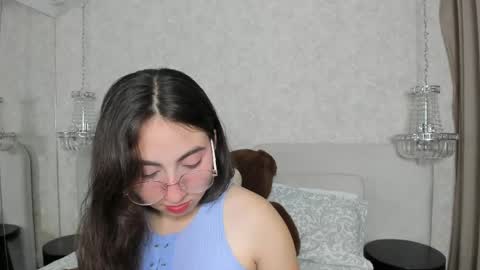 Snapshot of bblilith chatting on 05-08-26, 10:59 bblilith online show from 05-08-26, 10:59