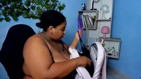 Charlote online show from 12-17-25, 12:22