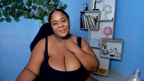 Charlote online show from 12-18-25, 12:22