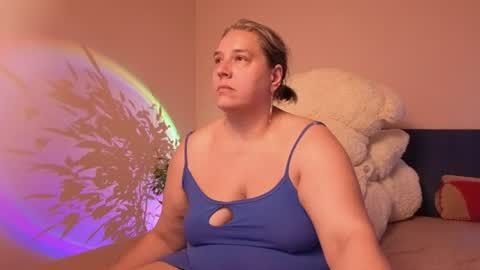 Love online show from 07-08-26, 10:31