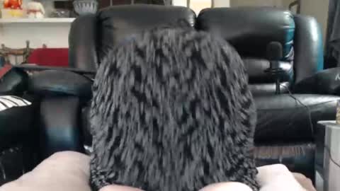 Julie online show from 03-31-26, 03:45