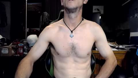 bchillin28 online show from 10-19-25, 10:54