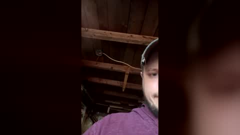 Snapshot of bdn9222 chatting on 05-18-26, 10:04 bdn9222 online show from 05-18-26, 10:04