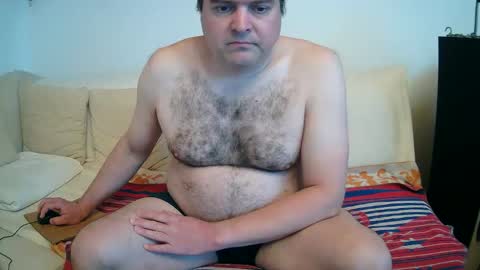 Snapshot of bear037 chatting on 04-26-26, 05:43 bear037 online show from 04-26-26, 05:43