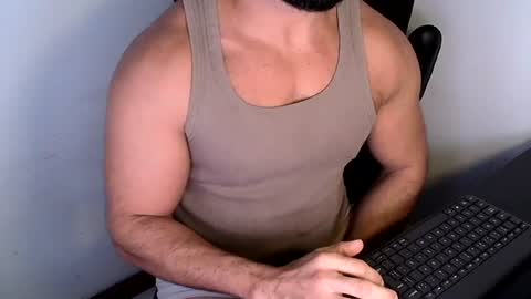 Beard Guy online show from 06-25-26, 10:47